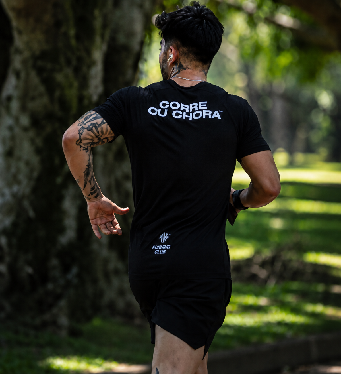 Camiseta Corre ou Chora